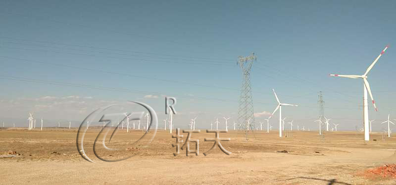 新疆阿勒泰布爾津風(fēng)力發(fā)電廠脈沖圍欄案例